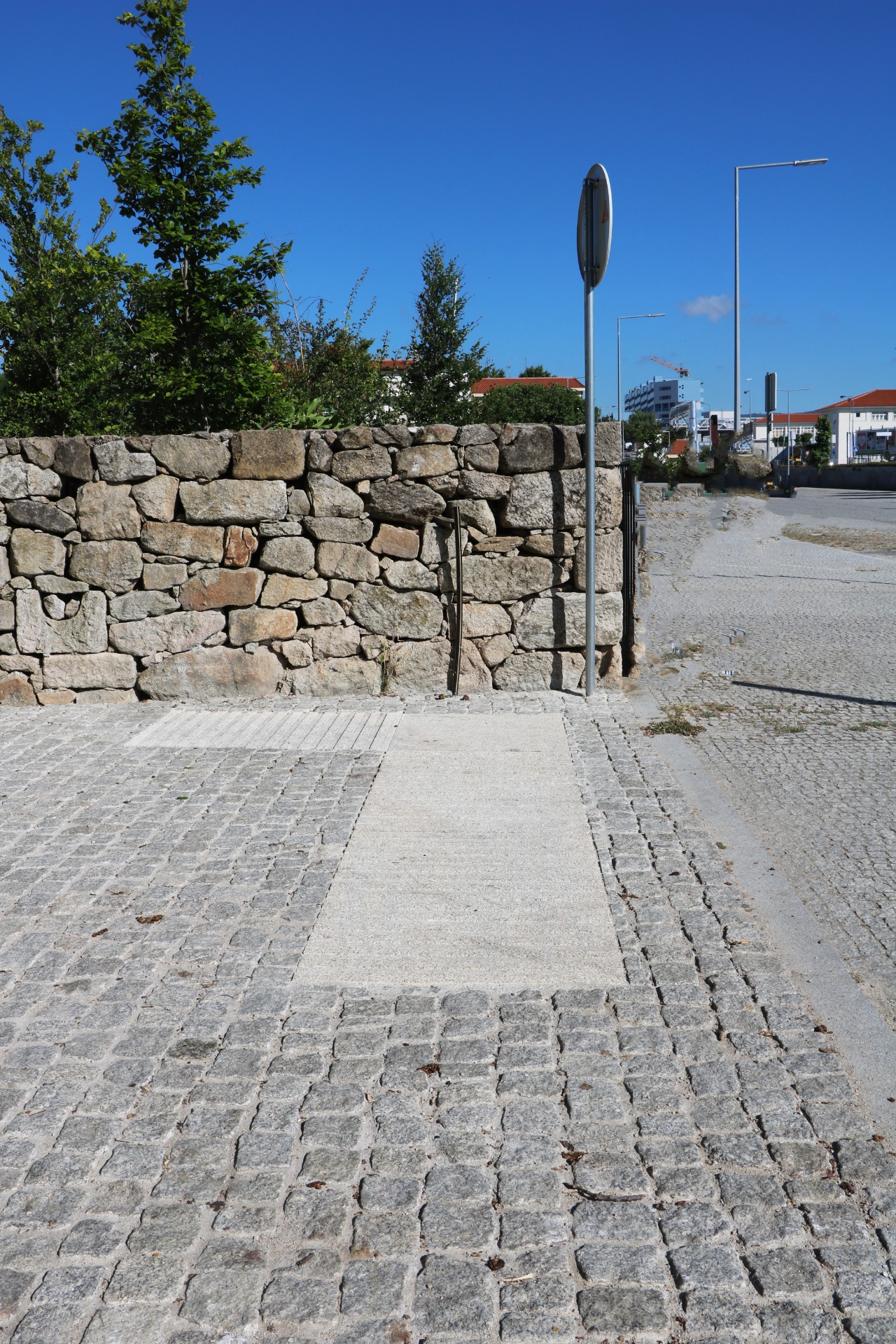 PORTUGALNTN-CONSULTORIA-TURISMO-PERCURSOPEDESTRE-ACESSIVEL-INCLUSIVO-SINALETICA